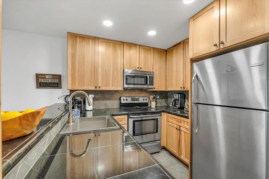 Furnished Finder property 1005356_1 photo 6