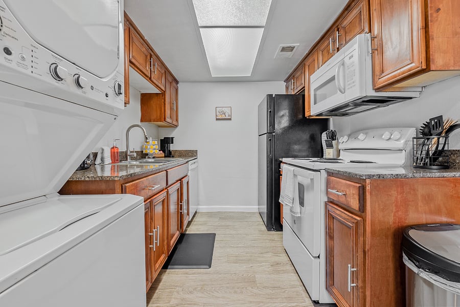 Furnished Finder property 1005359_1 photo 16