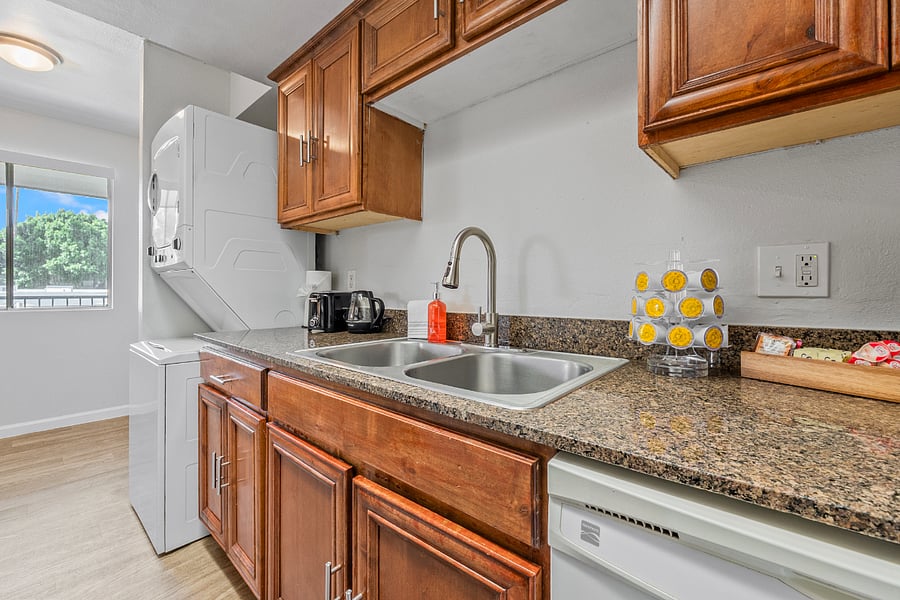 Furnished Finder property 1005359_1 photo 17
