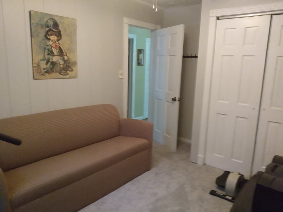 Private den