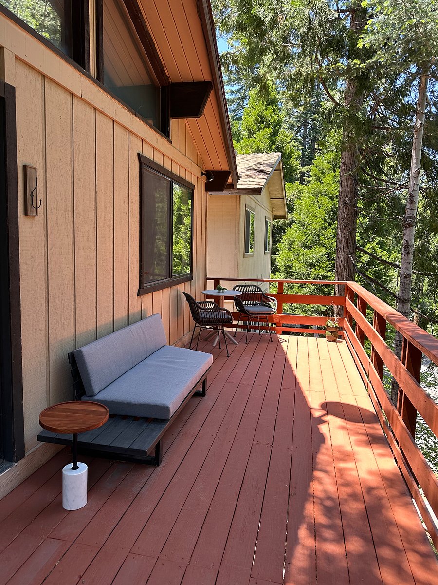 Exterior Deck- Couch and Small Dining Table and Chairs