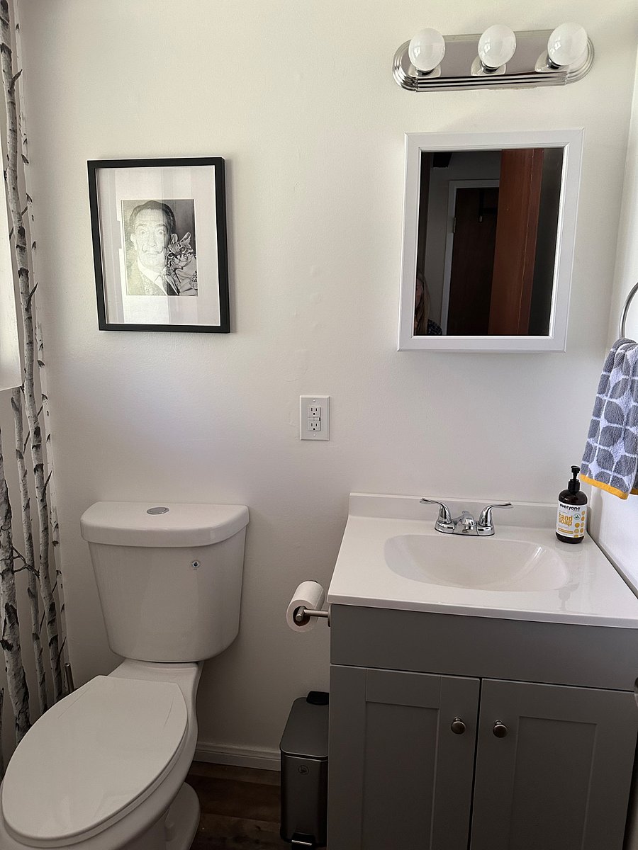 Lower Half Bath