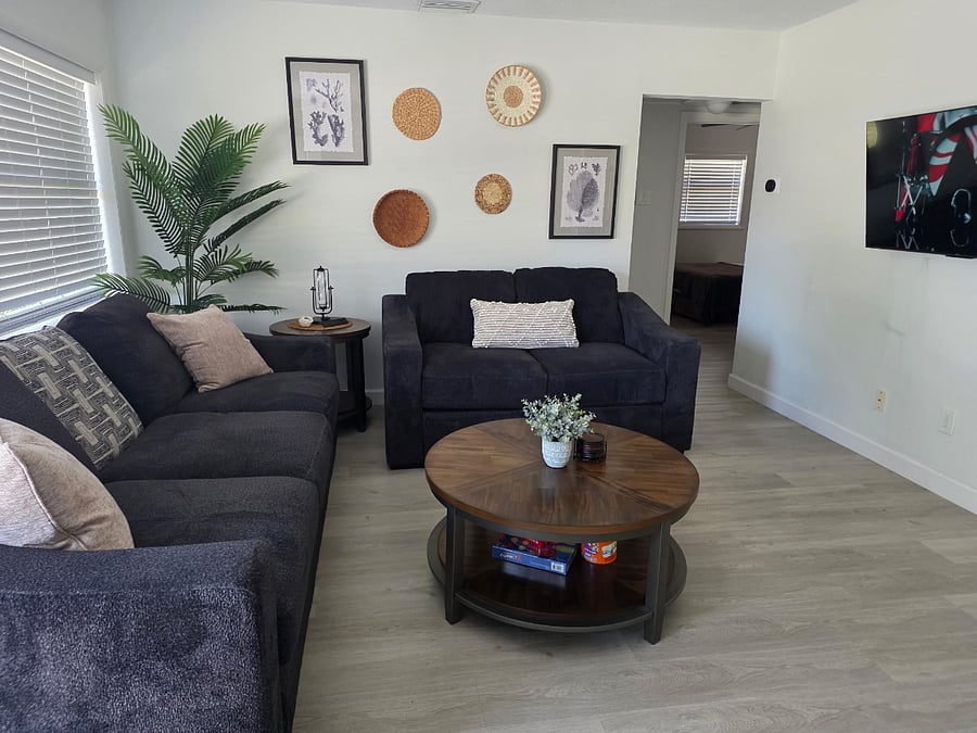 Furnished Finder property 1005394_1 photo 2