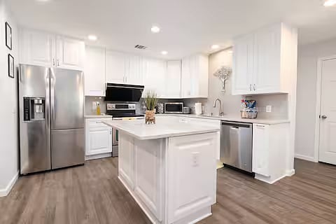 Furnished Finder property 1005405_1 photo 13