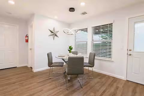 Furnished Finder property 1005405_1 photo 14