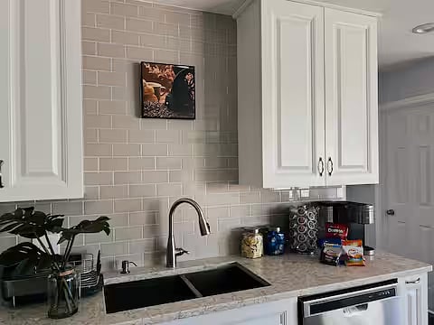 Furnished Finder property 1005405_1 photo 16