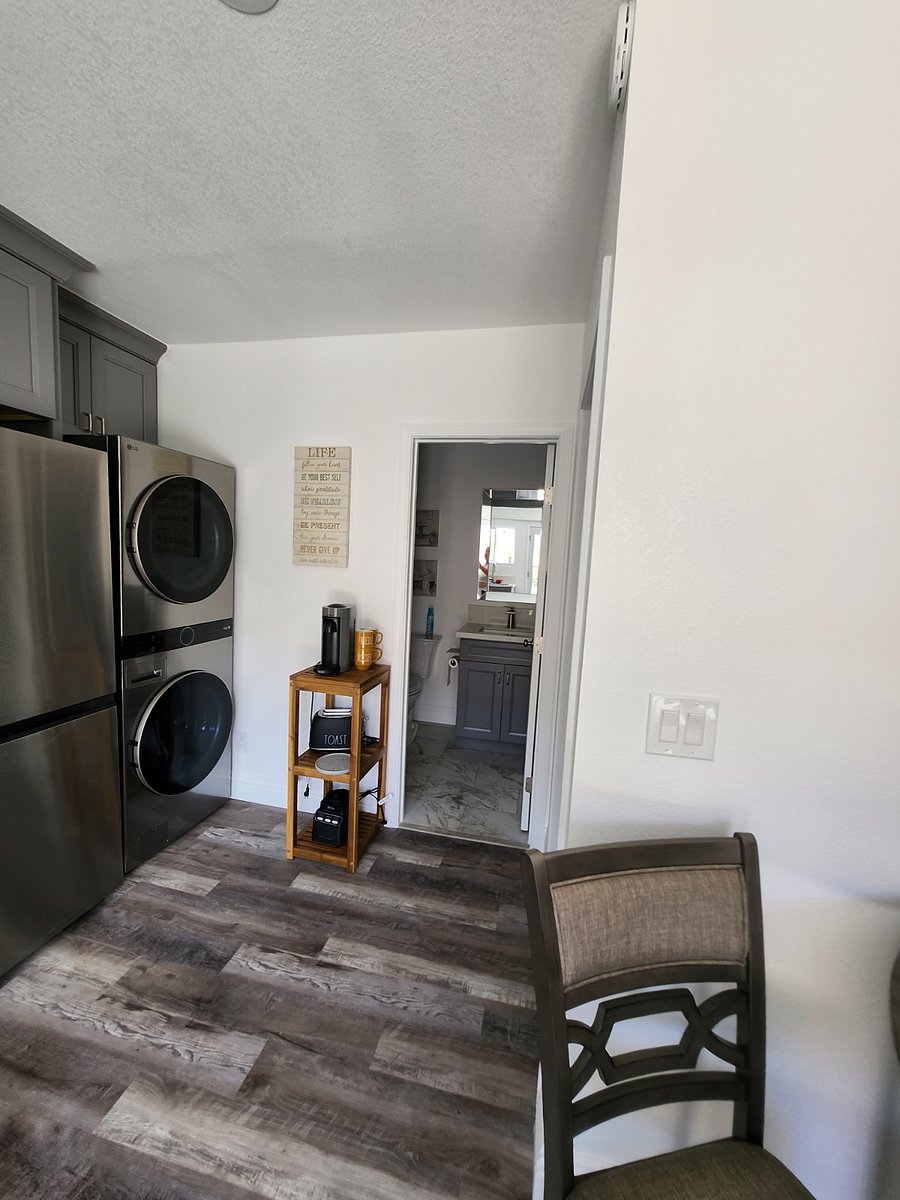 Furnished Finder property 1005407_1 photo 10
