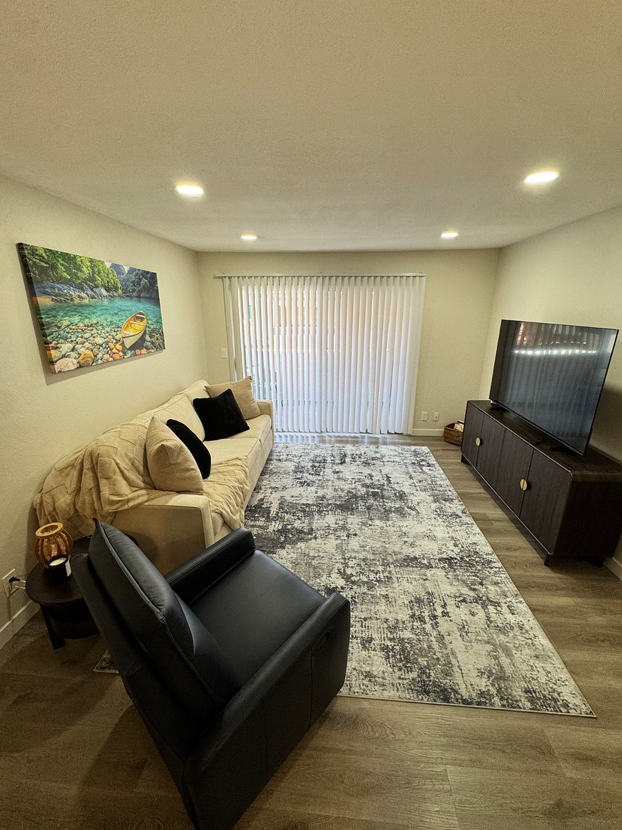 Furnished Finder property 1005443_1 photo 12