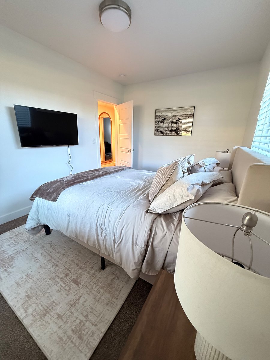 Furnished Finder property 1005446_1 photo 12