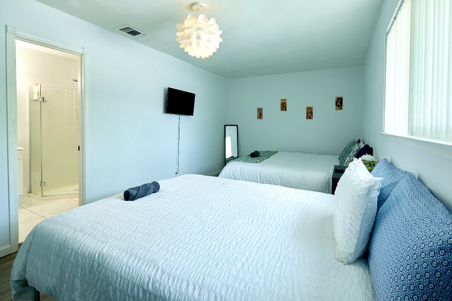 Furnished Finder property 1005450_1 photo 25