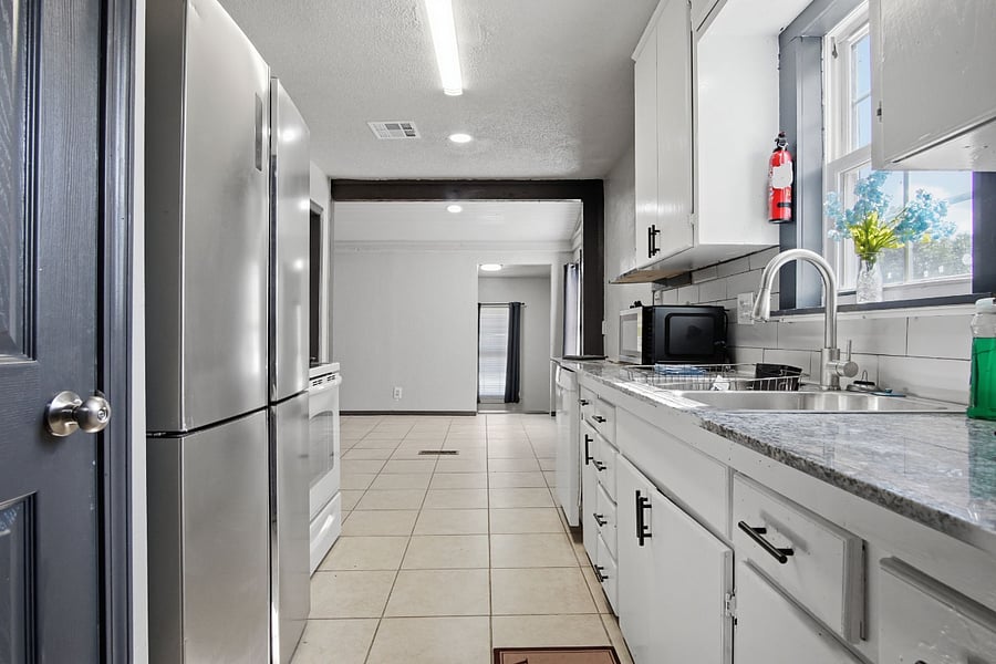 Furnished Finder property 1005453_1 photo 14