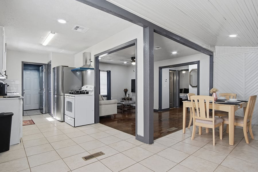 Furnished Finder property 1005453_1 photo 17