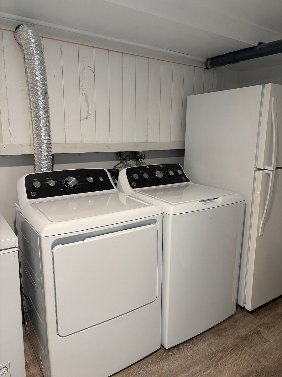 Furnished Finder property 1005478_1 photo 24