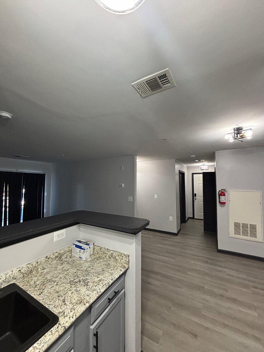 Furnished Finder property 1005495_1 photo 4