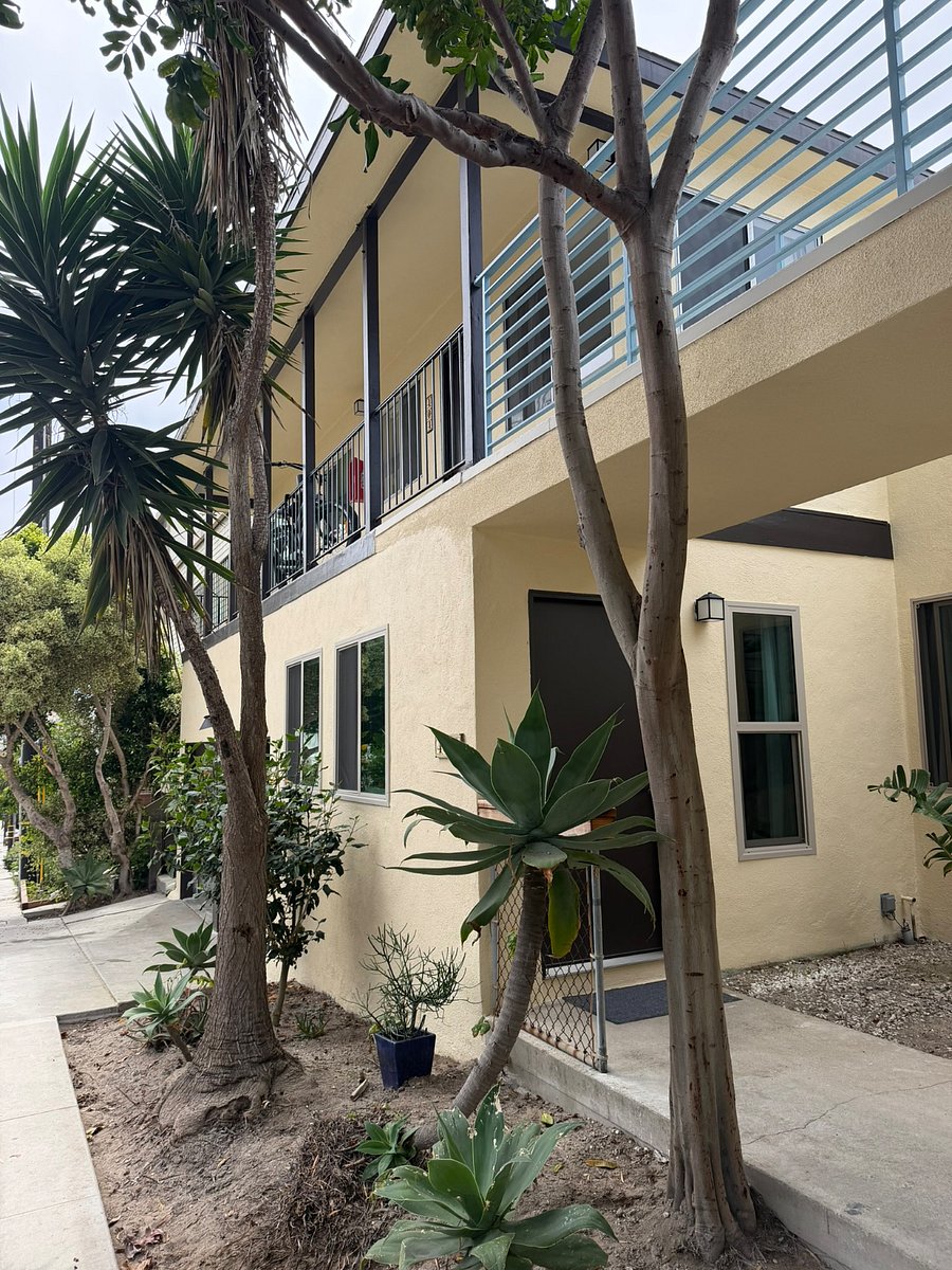 Furnished Finder property 1005497_1 photo 4
