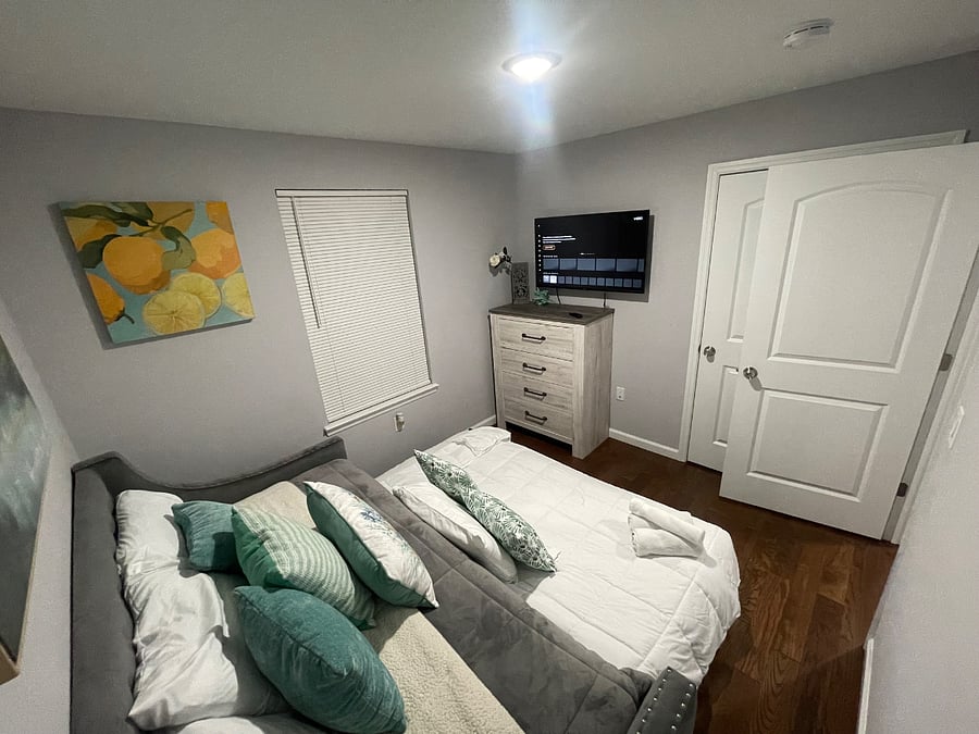 Furnished Finder property 1005500_1 photo 3
