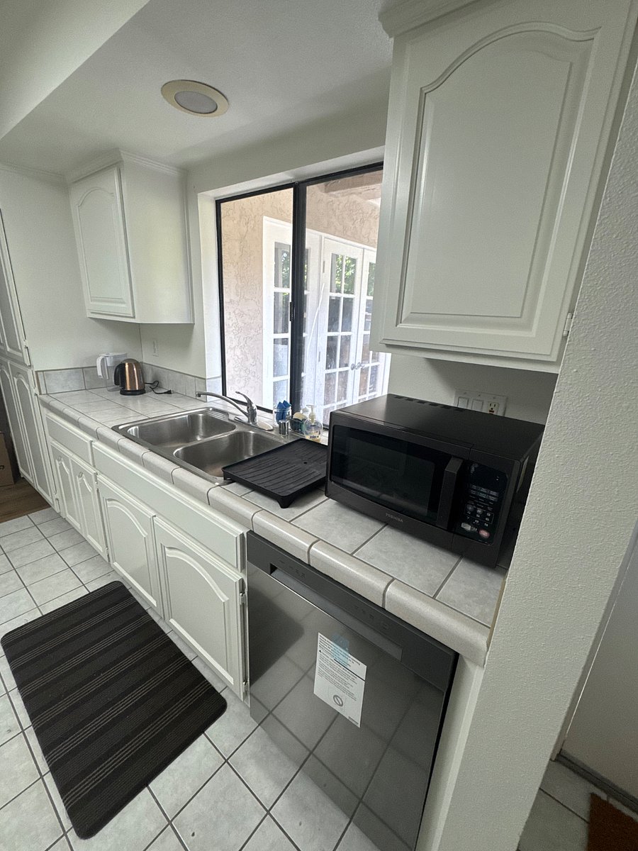 Furnished Finder property 1005512_1 photo 4