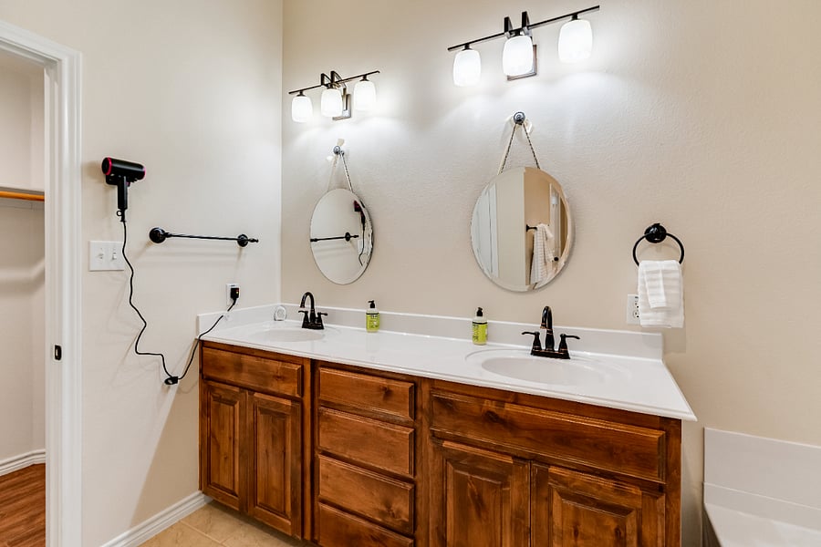 Furnished Finder property 1005514_1 photo 22