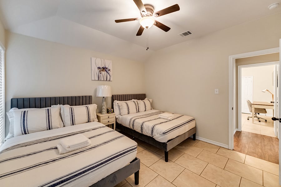 Furnished Finder property 1005514_1 photo 35