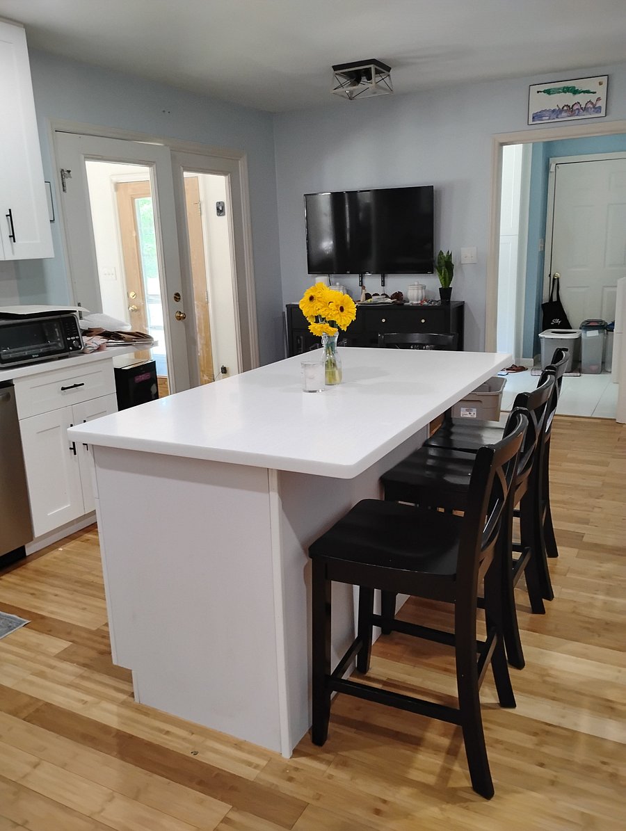 Eat in Kitchen