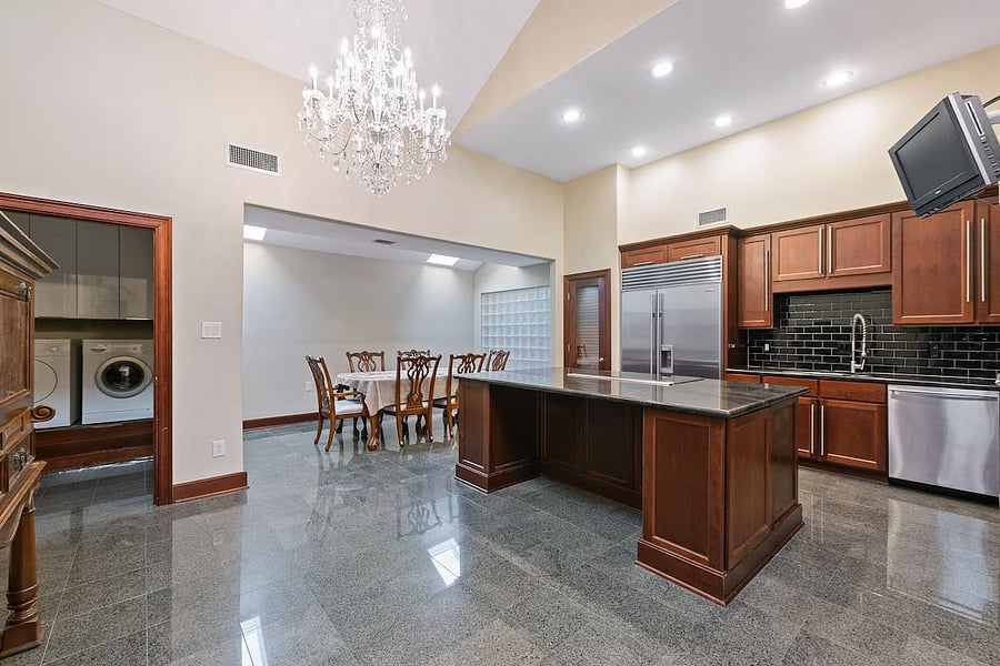 Furnished Finder property 1005543_1 photo 5
