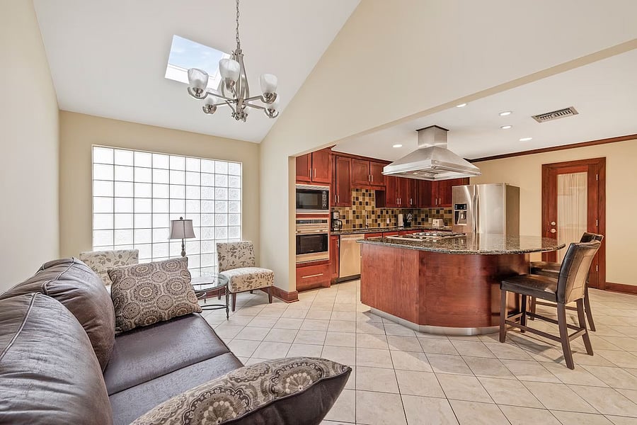 Furnished Finder property 1005544_1 photo 4