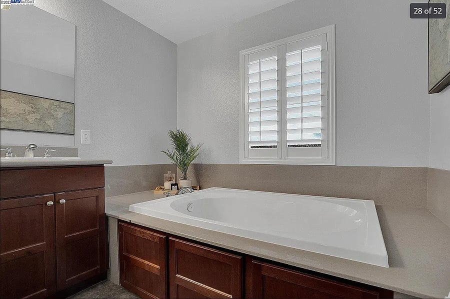 Furnished Finder property 1005548_1 photo 24