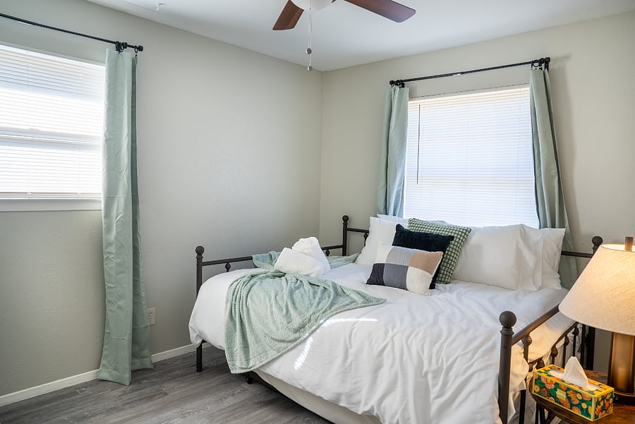 Furnished Finder property 1005549_1 photo 18