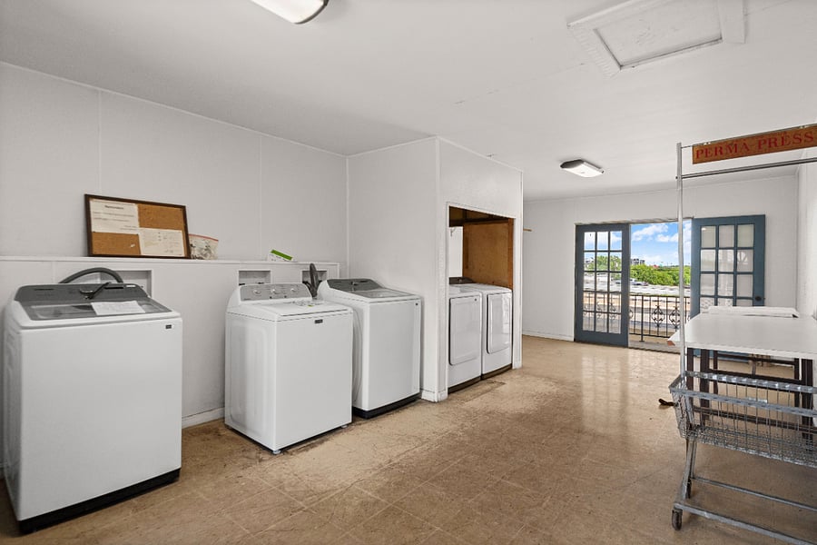 Furnished Finder property 1005551_1 photo 37