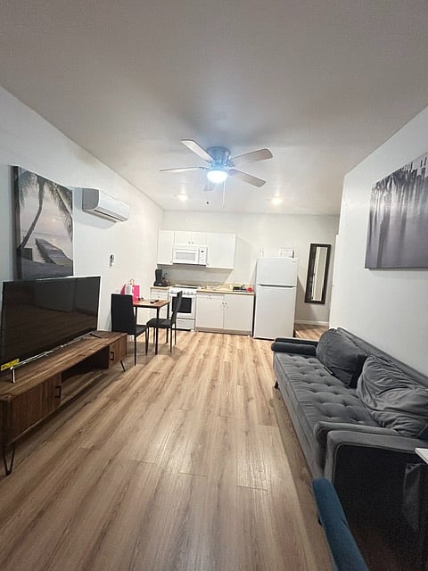 Furnished Finder property 1005557_1 photo 8