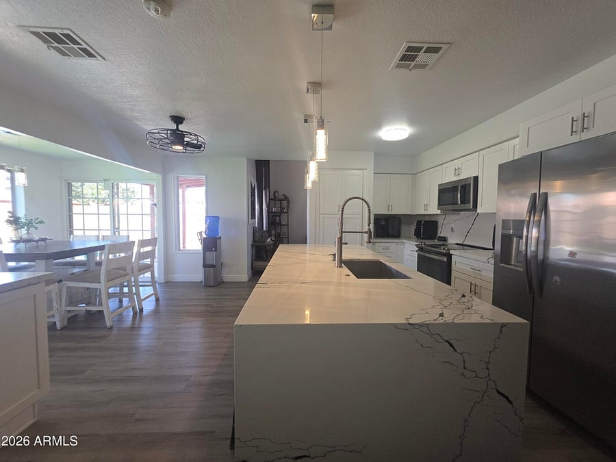 Furnished Finder property 1005578_1 photo 3