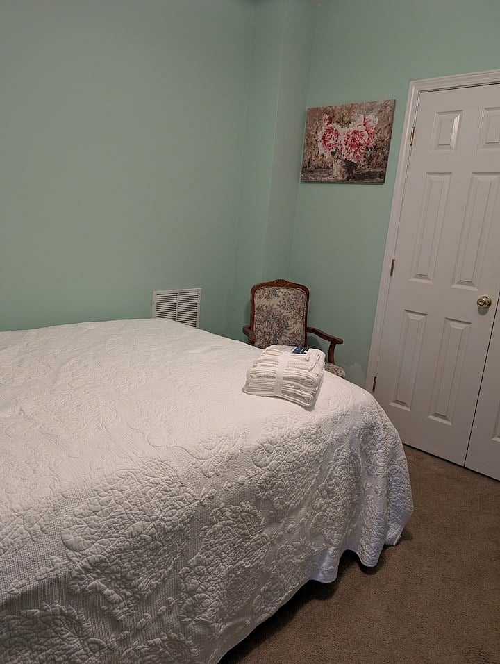 Furnished Finder property 1005579_1 photo 5