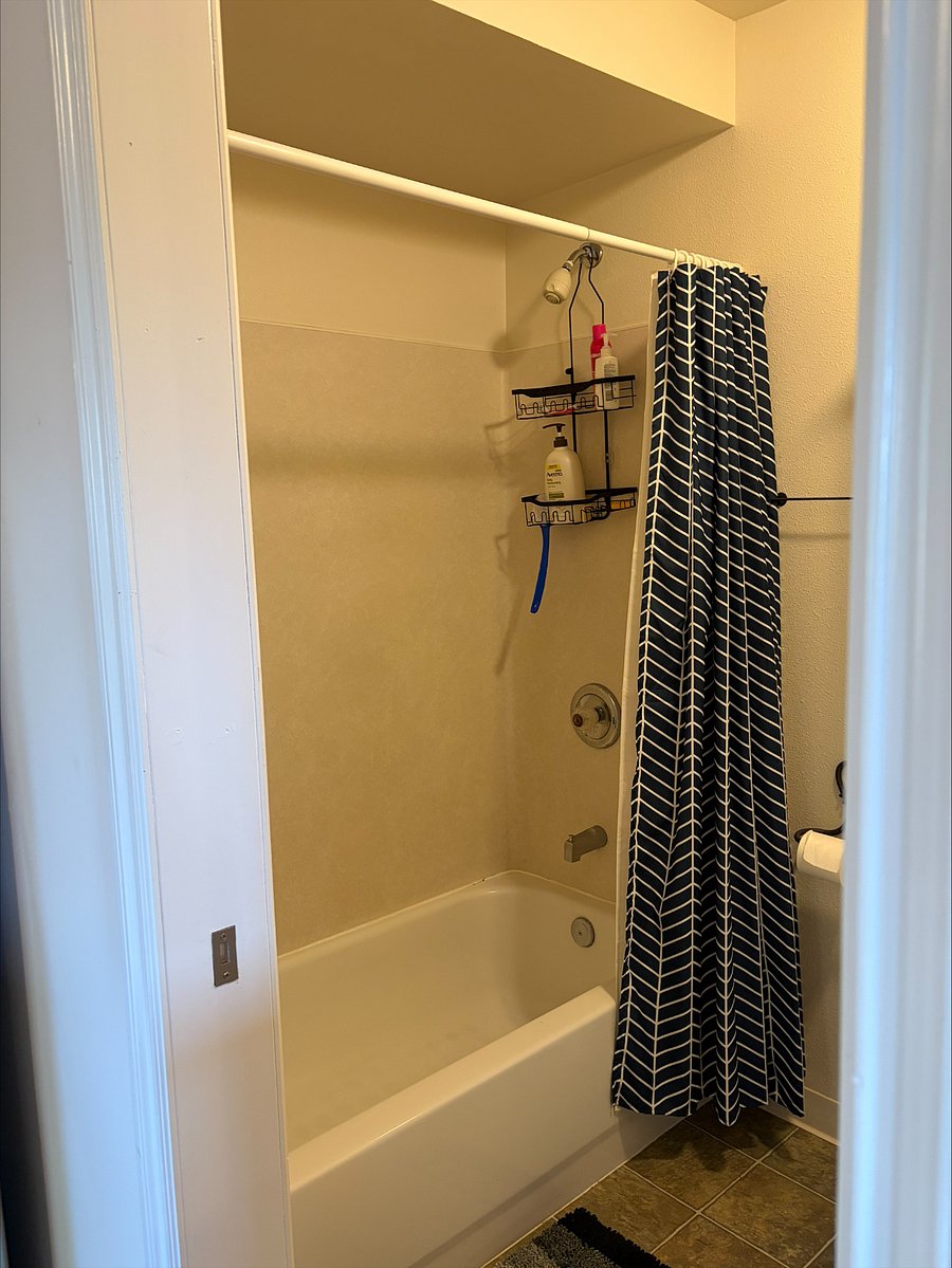 Furnished Finder property 1005600_1 photo 8