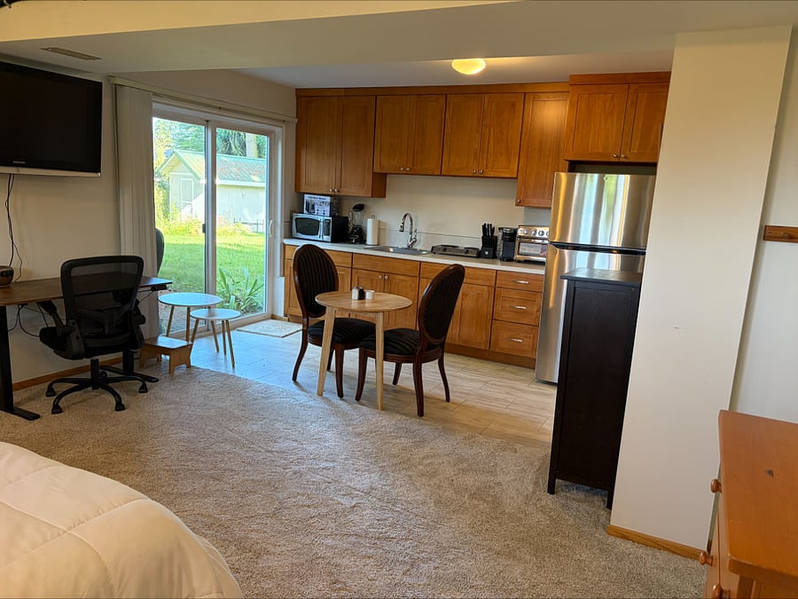 Furnished Finder property 1005600_1 photo 4