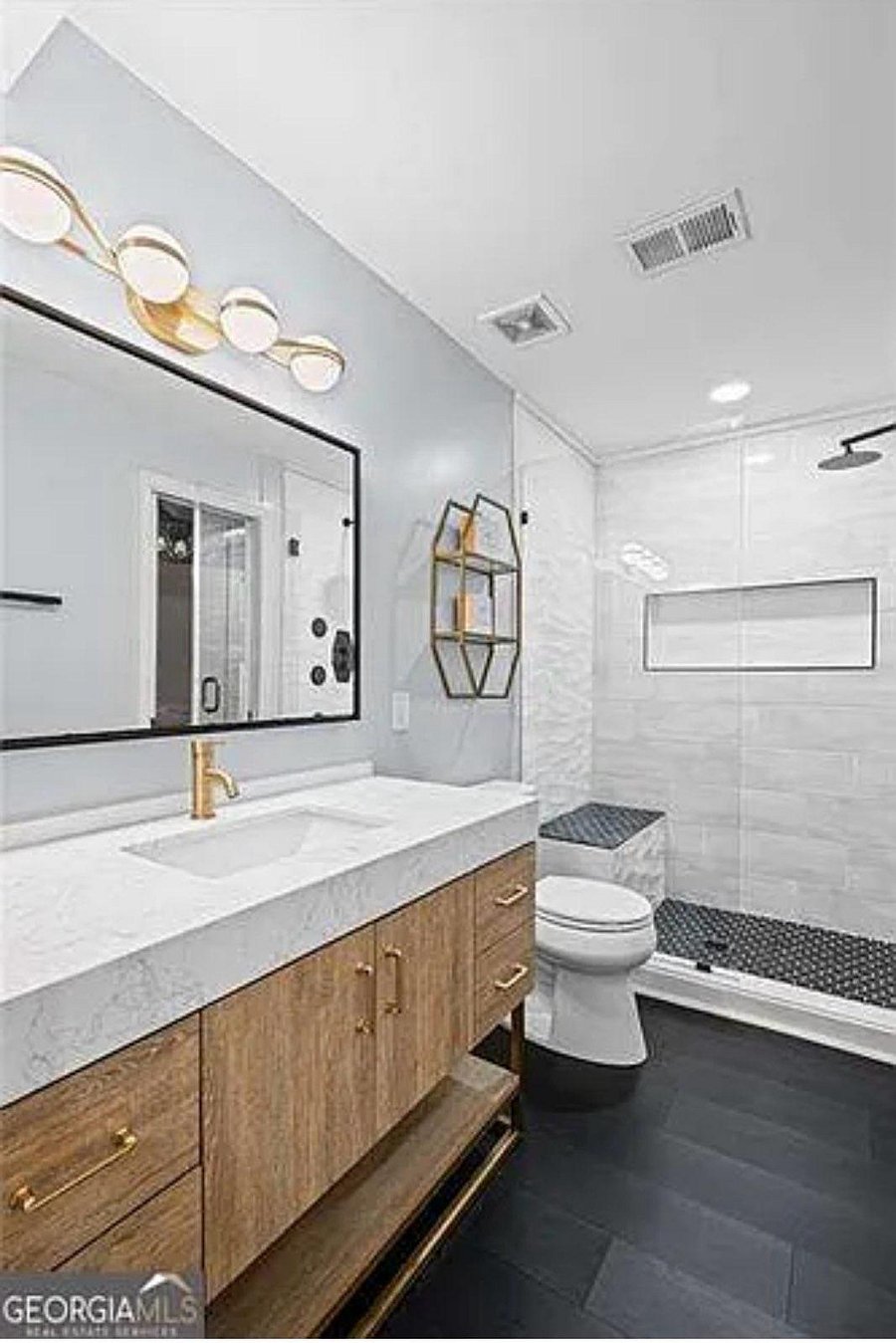 Furnished Finder property 1005607_1 photo 3