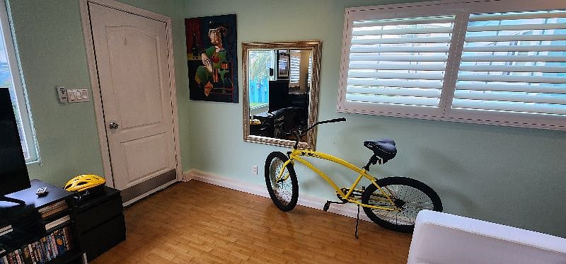 Furnished Finder property 1005616_1 photo 12
