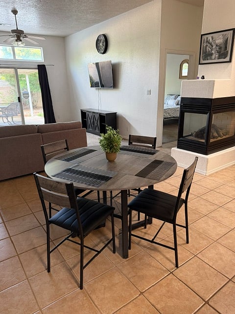 Furnished Finder property 1005617_1 photo 6