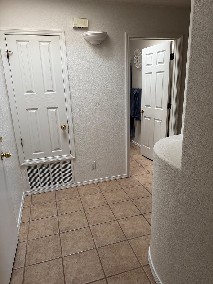 Furnished Finder property 1005617_1 photo 4