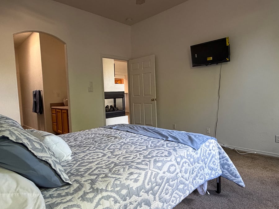 Furnished Finder property 1005617_1 photo 24