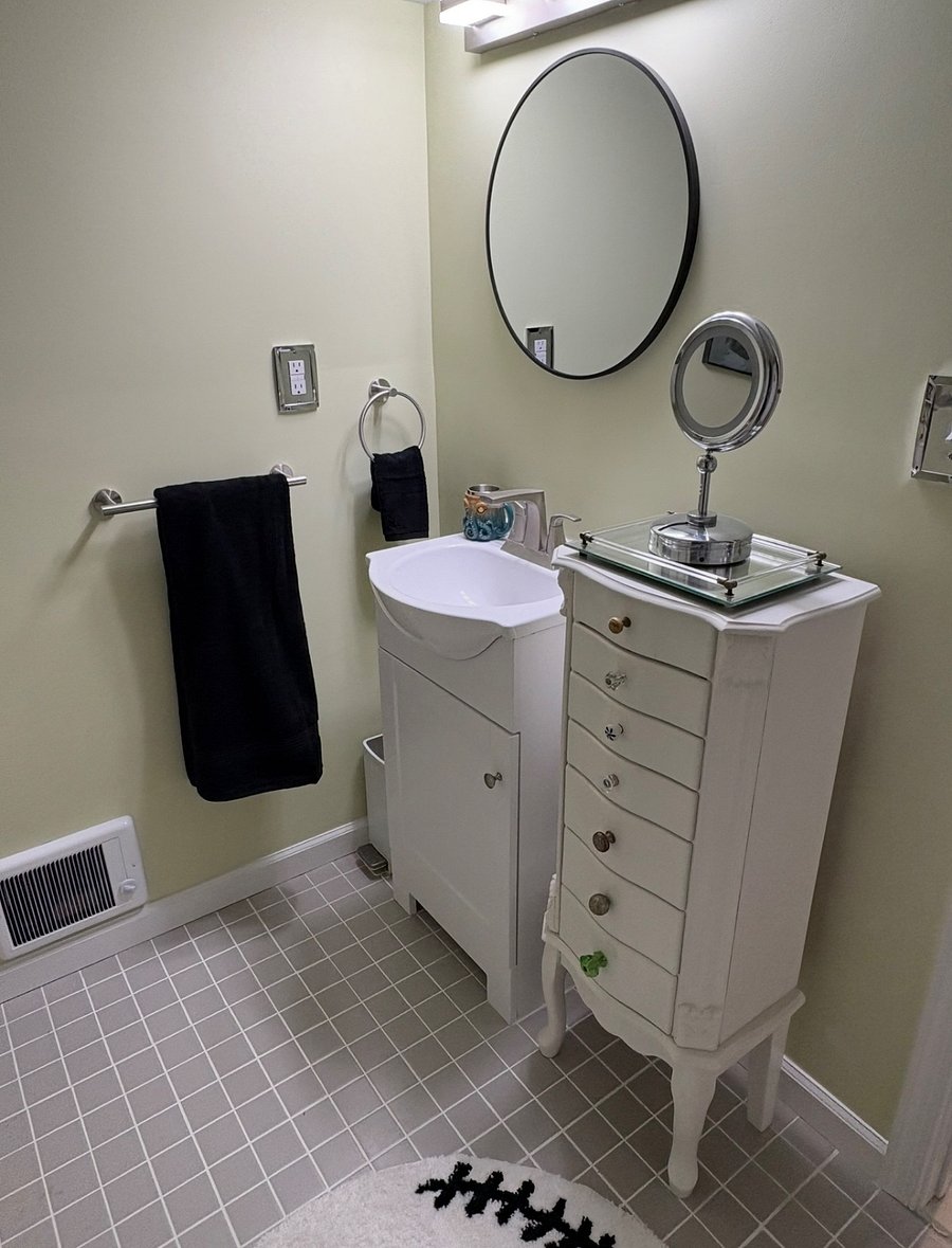 Furnished Finder property 1005620_1 photo 9
