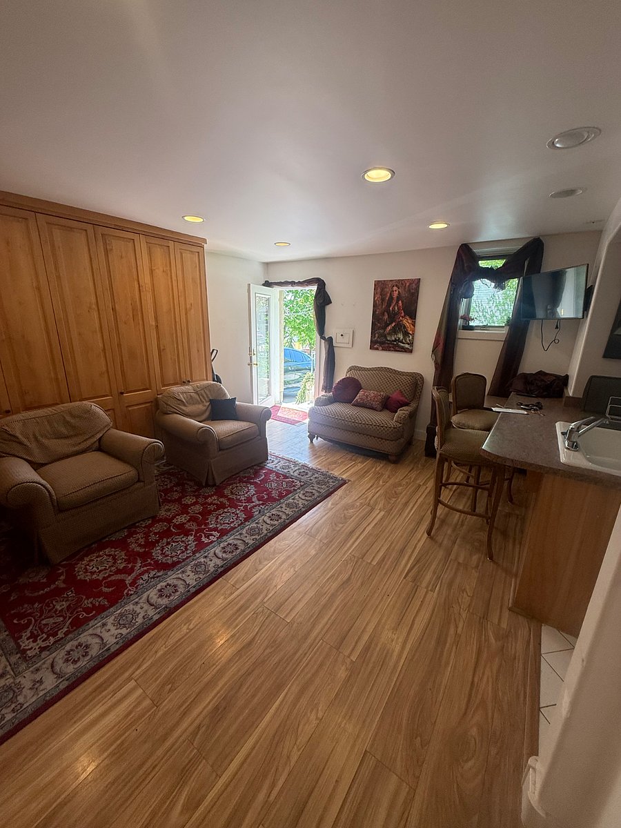 Furnished Finder property 1005630_1 photo 3