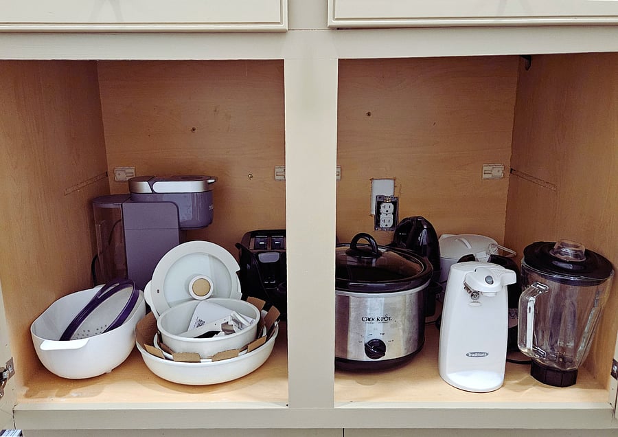 We have provided plenty of kitchen appliances to help make homemade meals a breeze.