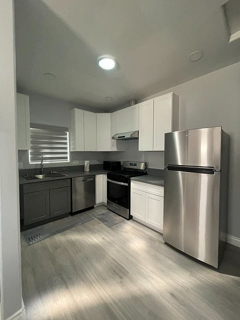 Furnished Finder property 1005645_1 photo 2