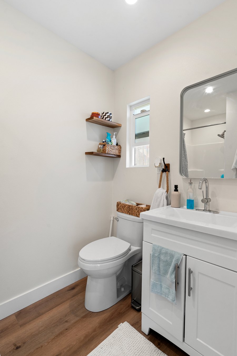Furnished Finder property 1005666_1 photo 9