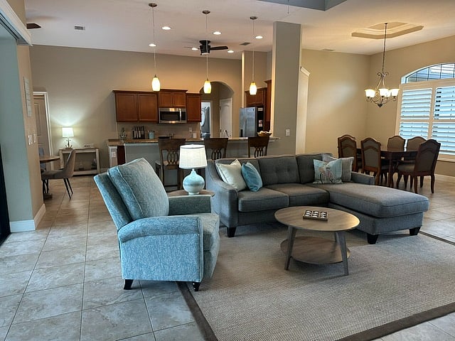 Furnished Finder property 1005668_1 photo 3