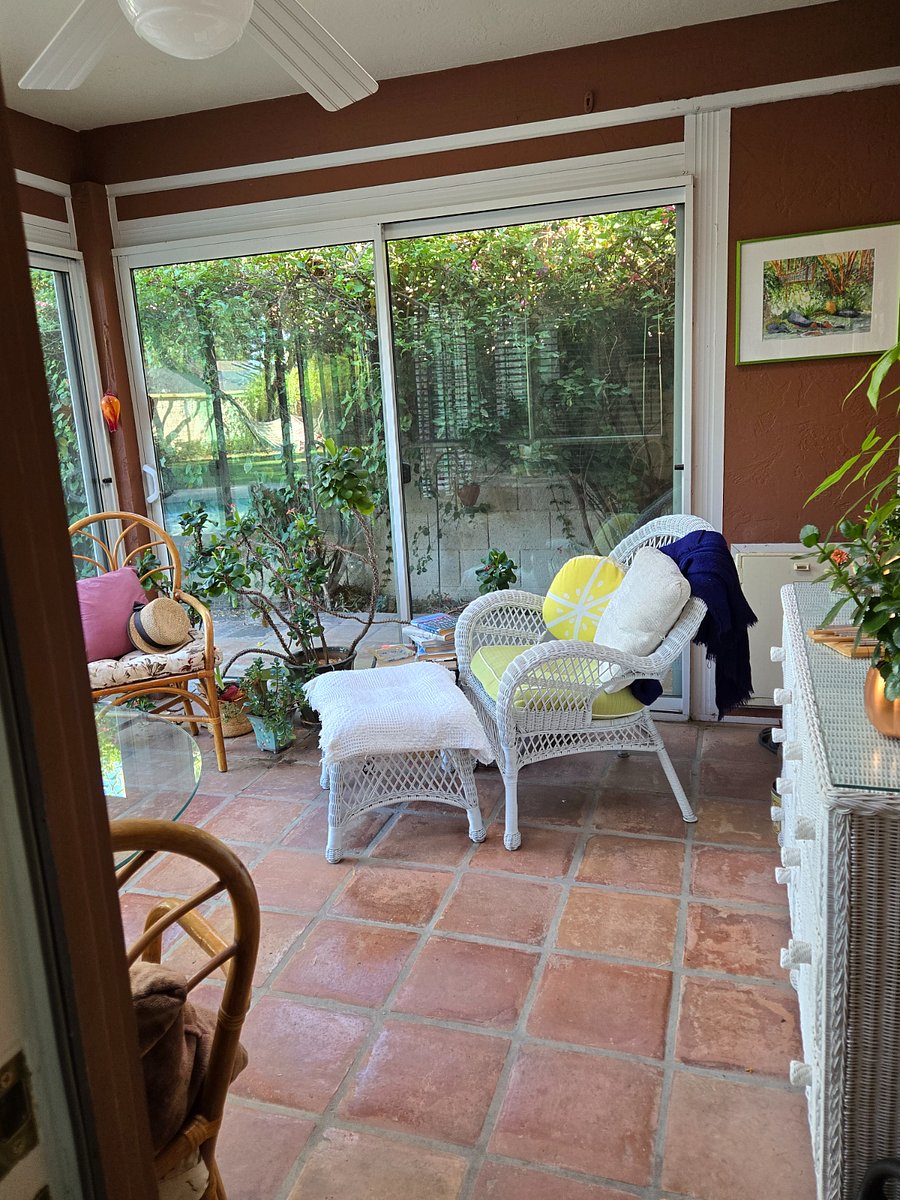 Furnished Finder property 1005675_1 photo 10