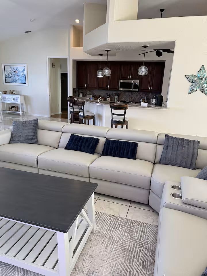 You can see the living room from the kitchen.