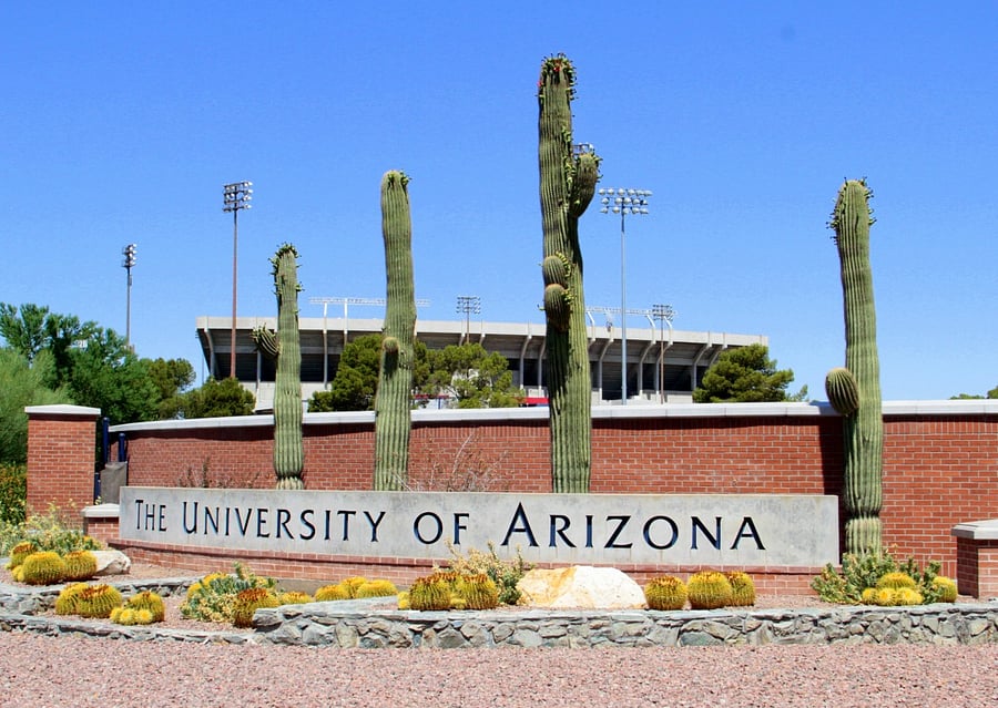 1 mile from University of Arizona