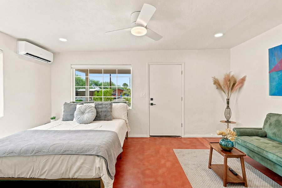 Furnished Finder property 1005681_1 photo 10