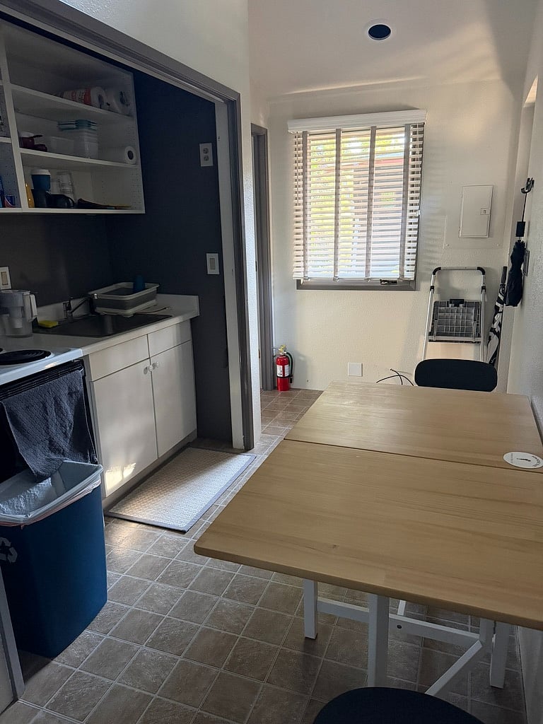 Furnished Finder property 1005682_1 photo 6